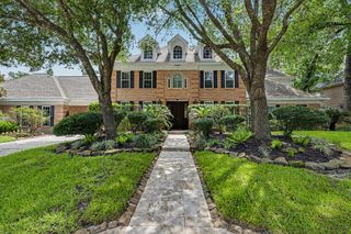 1726 Chestnut Grove Lane, Houston, TX 77345