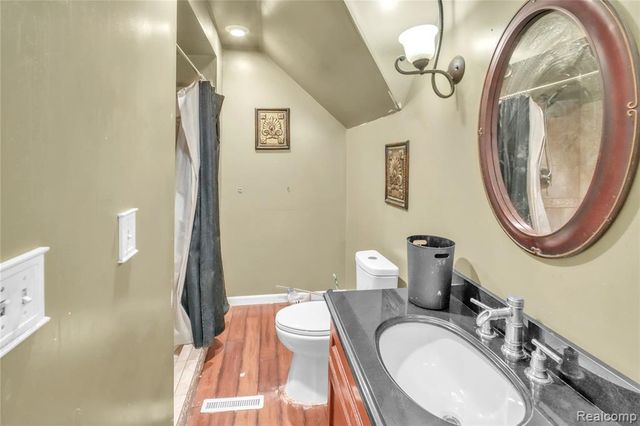 113 S Mason Street, Saginaw, MI 48602