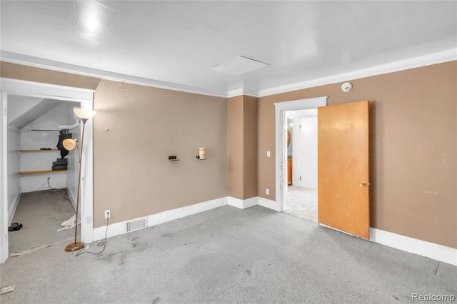 113 S Mason Street, Saginaw, MI 48602