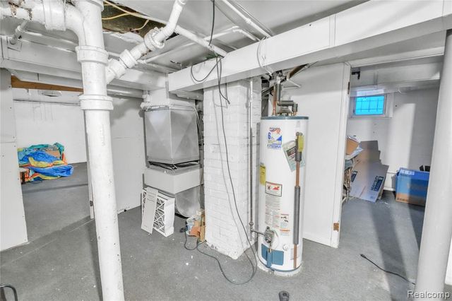 113 S Mason Street, Saginaw, MI 48602