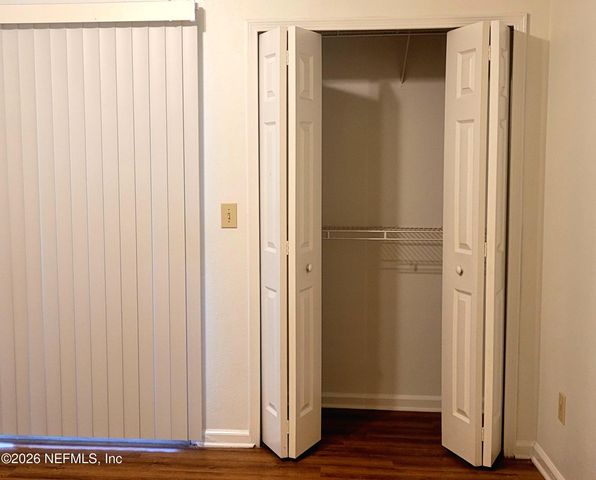 10000 GATE Parkway N 512, Jacksonville, FL 32246