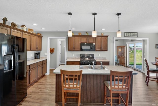 18391 Lanner Court, New Paris, IN 46553