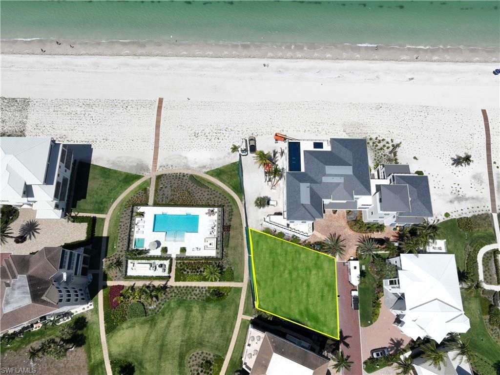 108 Bonaire LN, BONITA SPRINGS, FL 34134 — exterior