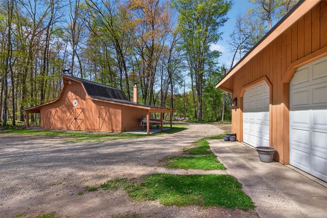 12001 Strait Road, Hanover, MI 49241