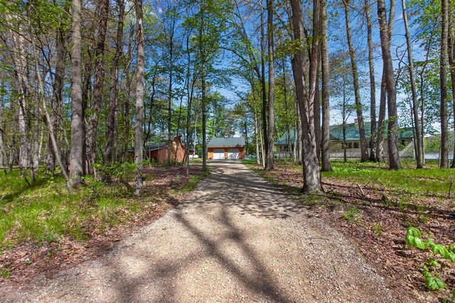 12001 Strait Road, Hanover, MI 49241