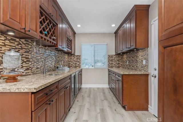 15421 Cedarwood, Midway City, CA 92655