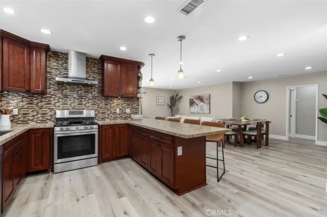 15421 Cedarwood, Midway City, CA 92655