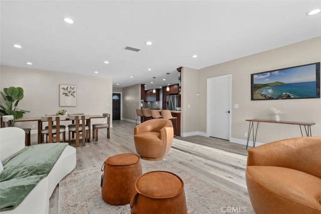 15421 Cedarwood, Midway City, CA 92655