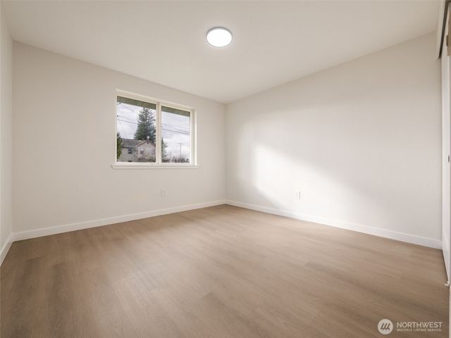 326 S Perkins Street, Buckley, WA 98321