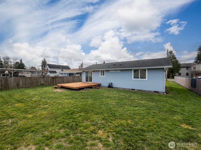 326 S Perkins Street, Buckley, WA 98321