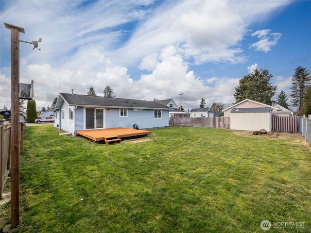 326 S Perkins Street, Buckley, WA 98321