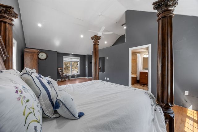 14 Sir Lancelot Dr, Bourne, MA 02532