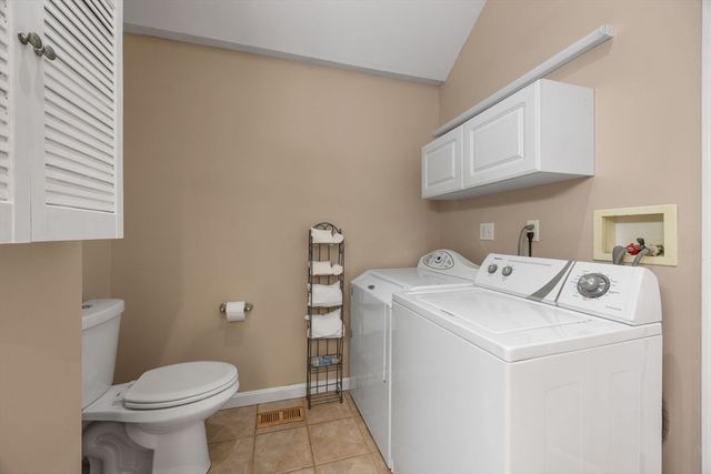 14 Sir Lancelot Dr, Bourne, MA 02532