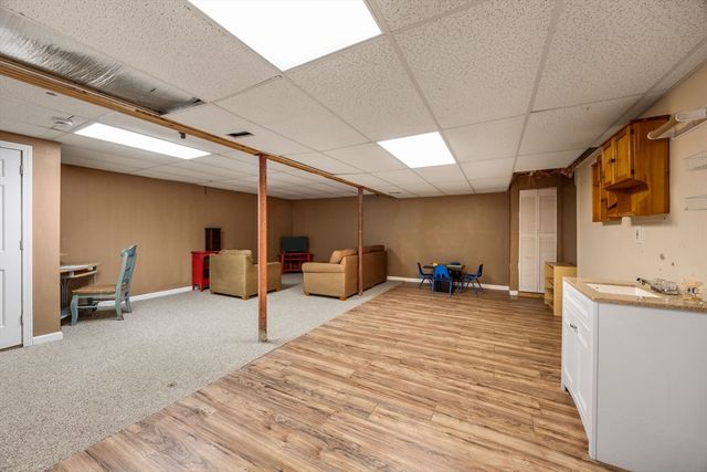 14 Sir Lancelot Dr, Bourne, MA 02532