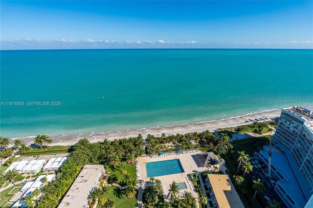 881 Ocean Dr 27D, Key Biscayne, FL 33149