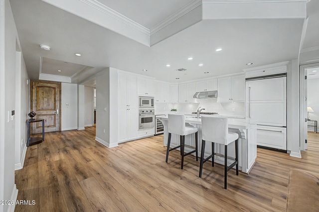 7175 E CAMELBACK Road 309, Scottsdale, AZ 85251