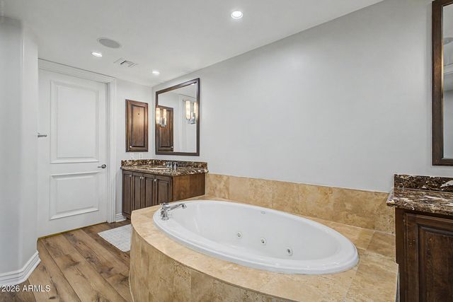 7175 E CAMELBACK Road 309, Scottsdale, AZ 85251