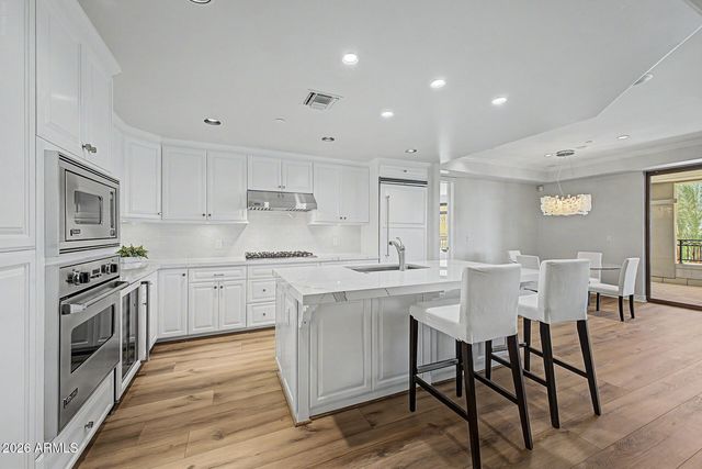 7175 E CAMELBACK Road 309, Scottsdale, AZ 85251