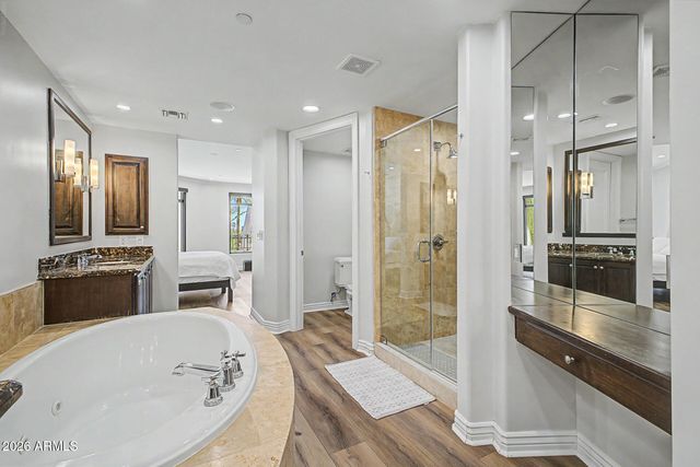 7175 E CAMELBACK Road 309, Scottsdale, AZ 85251