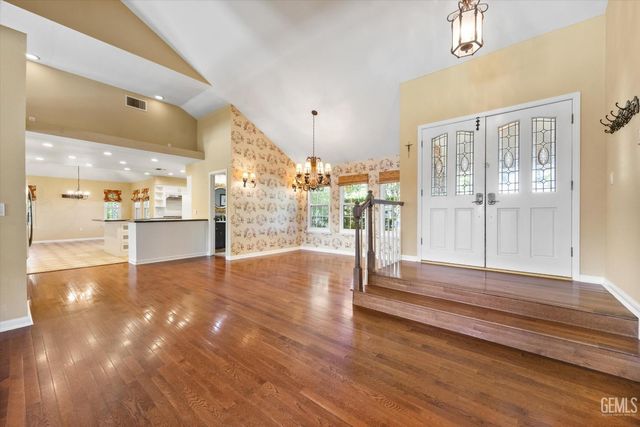 2017 Renfro Road, Bakersfield, CA 93314