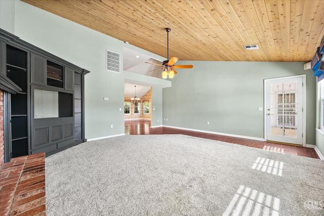 2017 Renfro Road, Bakersfield, CA 93314