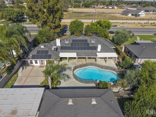2017 Renfro Road, Bakersfield, CA 93314