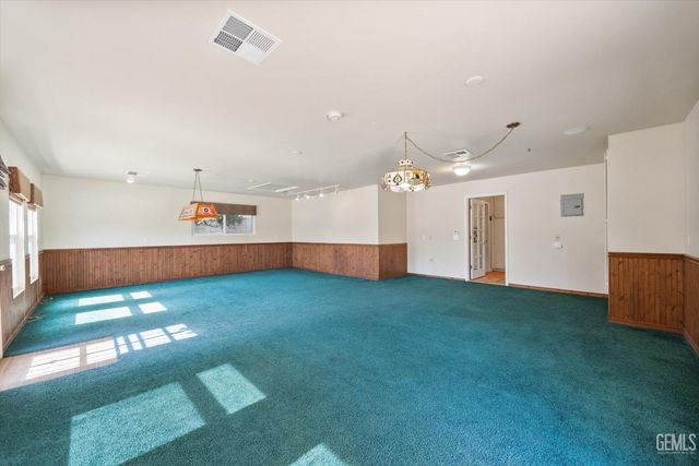 2017 Renfro Road, Bakersfield, CA 93314
