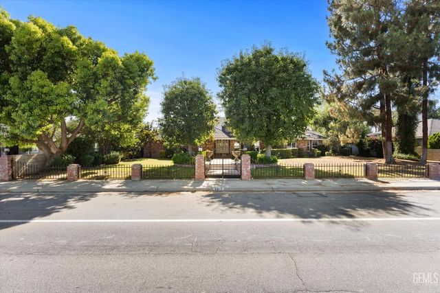 2017 Renfro Road, Bakersfield, CA 93314