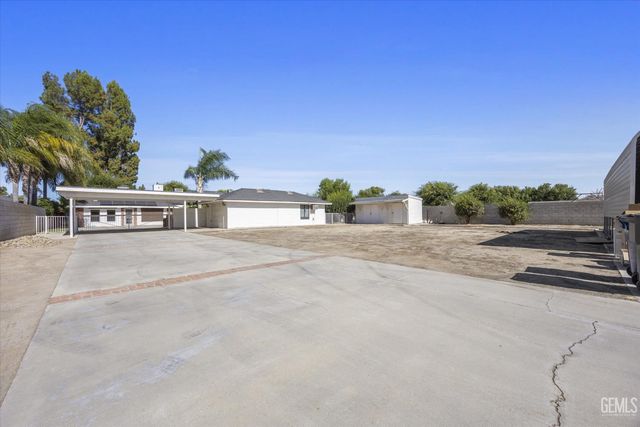 2017 Renfro Road, Bakersfield, CA 93314