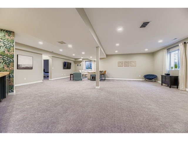 7115 S Uriah St, Aurora, CO 80016