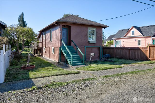 1017 W Marion Street, Aberdeen, WA 98520