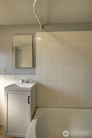 1017 W Marion Street, Aberdeen, WA 98520