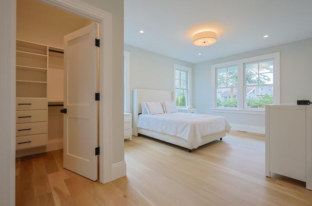 72 Woodside Drive, East Falmouth, MA 02536