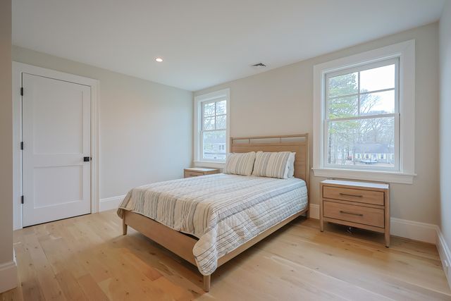 72 Woodside Drive, East Falmouth, MA 02536