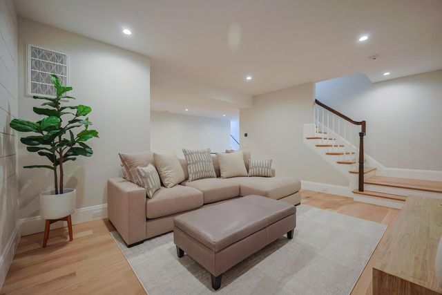 72 Woodside Drive, East Falmouth, MA 02536