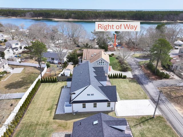 72 Woodside Drive, East Falmouth, MA 02536