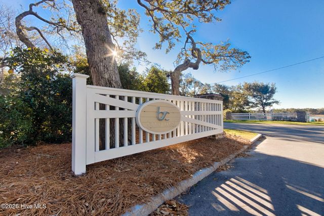 123 Whimbrel Way, Beaufort, NC 28516