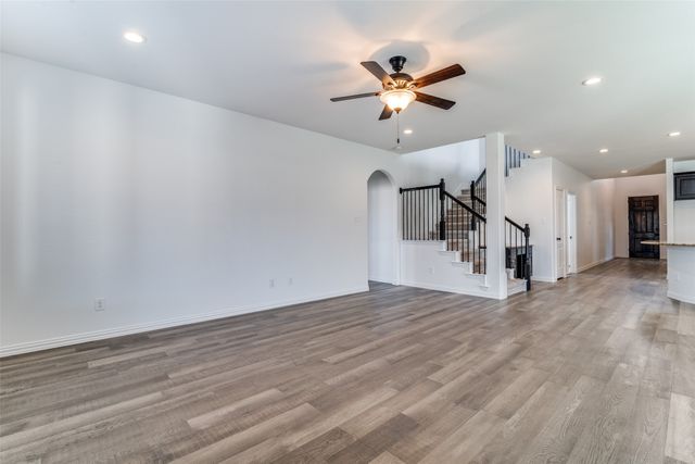 1215 Hundgate Way, Forney, TX 75126