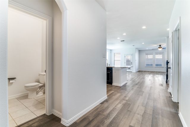 1215 Hundgate Way, Forney, TX 75126