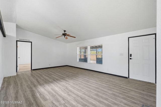 11300 W Ina Road, Tucson, AZ 85743