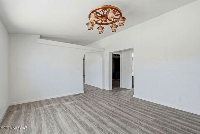 11300 W Ina Road, Tucson, AZ 85743