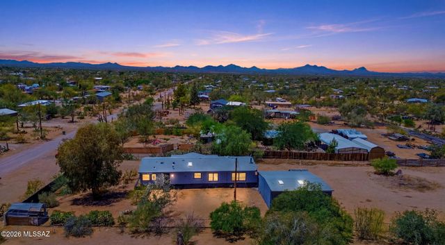 11300 W Ina Road, Tucson, AZ 85743