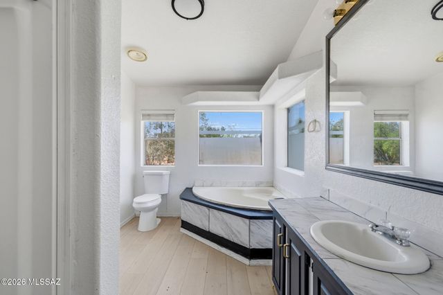 11300 W Ina Road, Tucson, AZ 85743