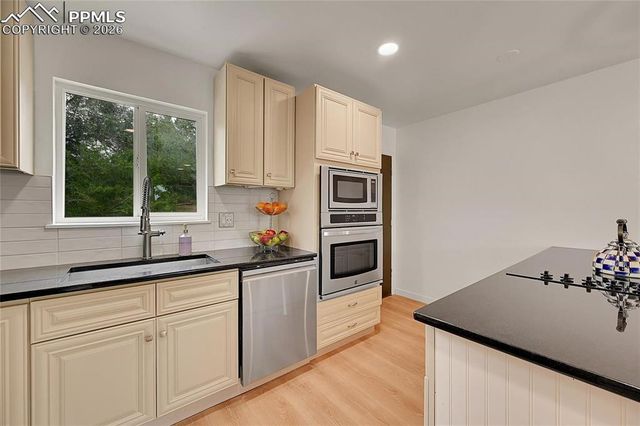 239 Tanna Court, Colorado Springs, CO 80916