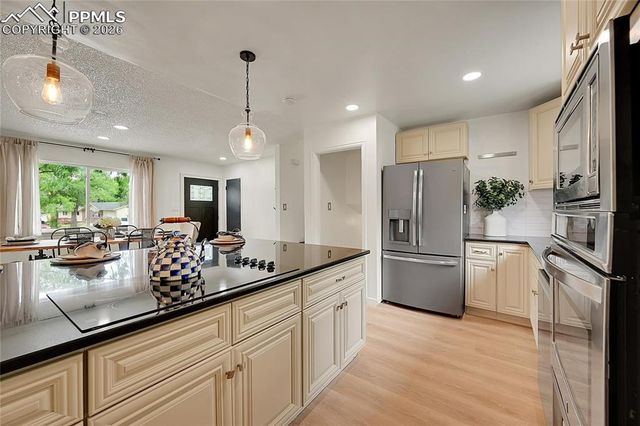 239 Tanna Court, Colorado Springs, CO 80916