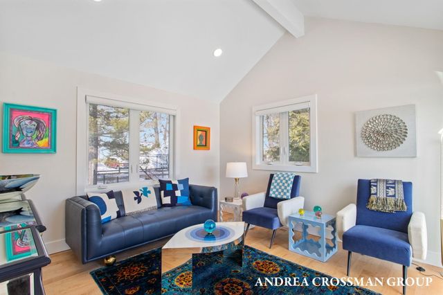 1005 Park Street, Saugatuck, MI 49453