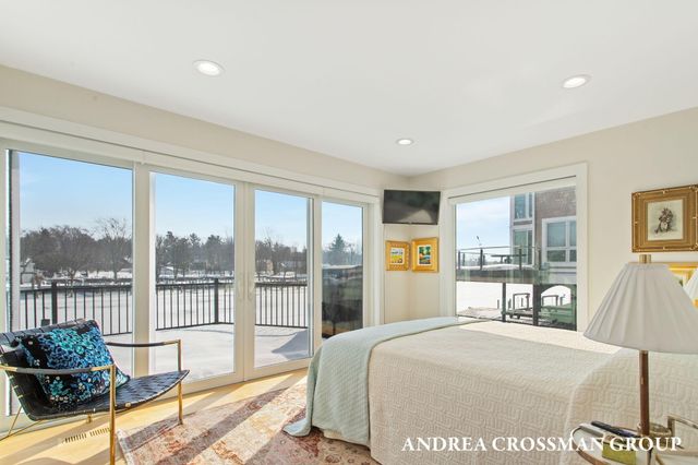 1005 Park Street, Saugatuck, MI 49453