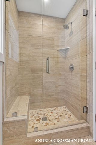 1005 Park Street, Saugatuck, MI 49453