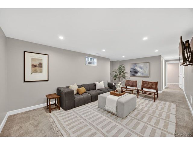 2682 Meadowbrook Dr, Denver, CO 80221