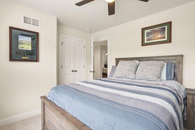 40 BUTTER RD, York, PA 17404